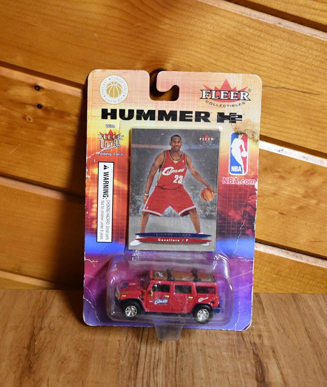 Vintage 2004 Fleer Ultra Lebron James Cavaliers NBA Card With