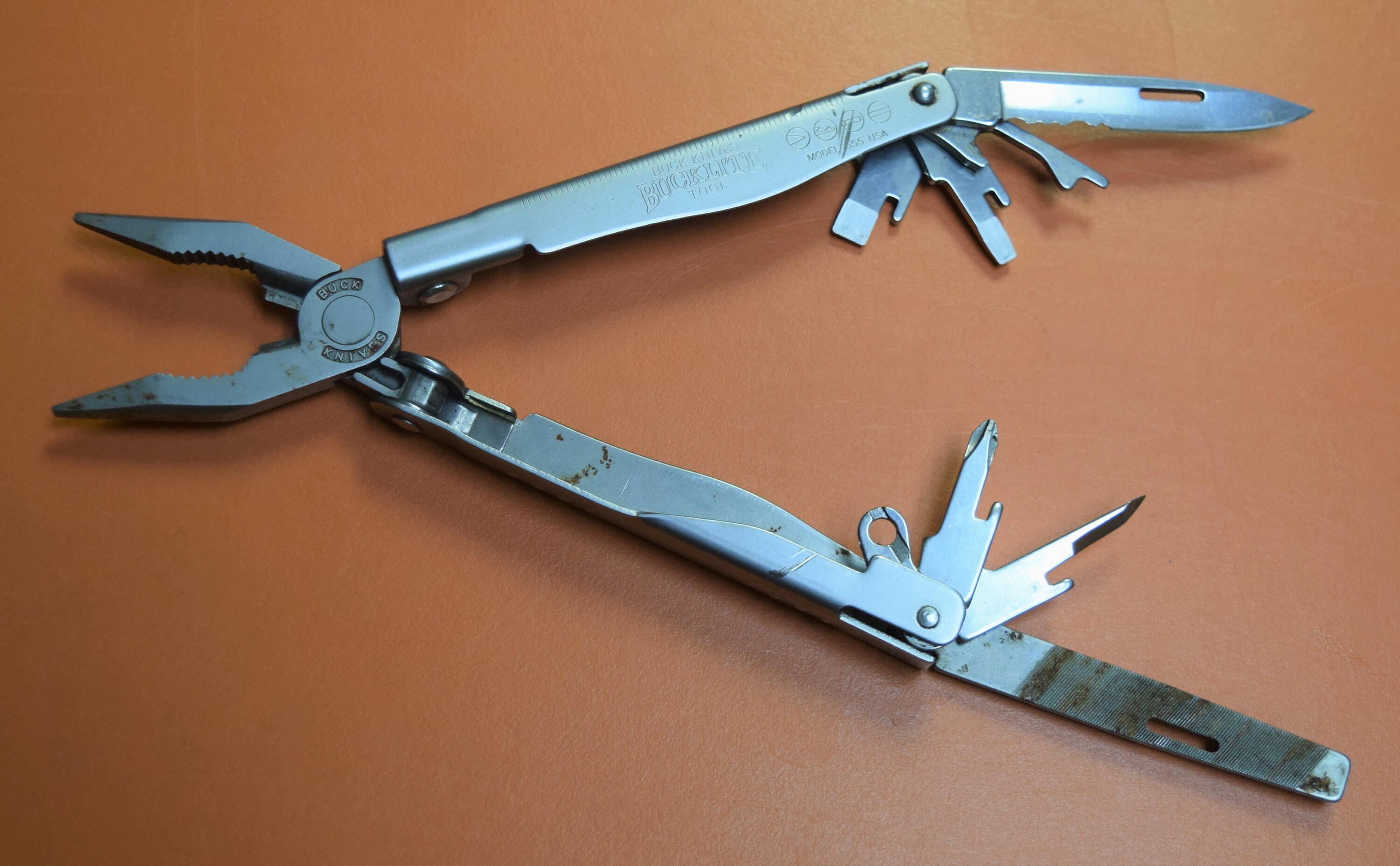 Buck multi tool deals