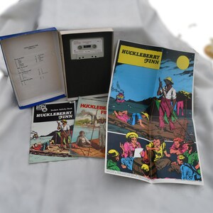 Programa de lectura en voz alta de Pendulum Press de 1975, edición rara, Huckleberry Finn Now Age Books con casete/póster/libro de actividades - Muy buen estado