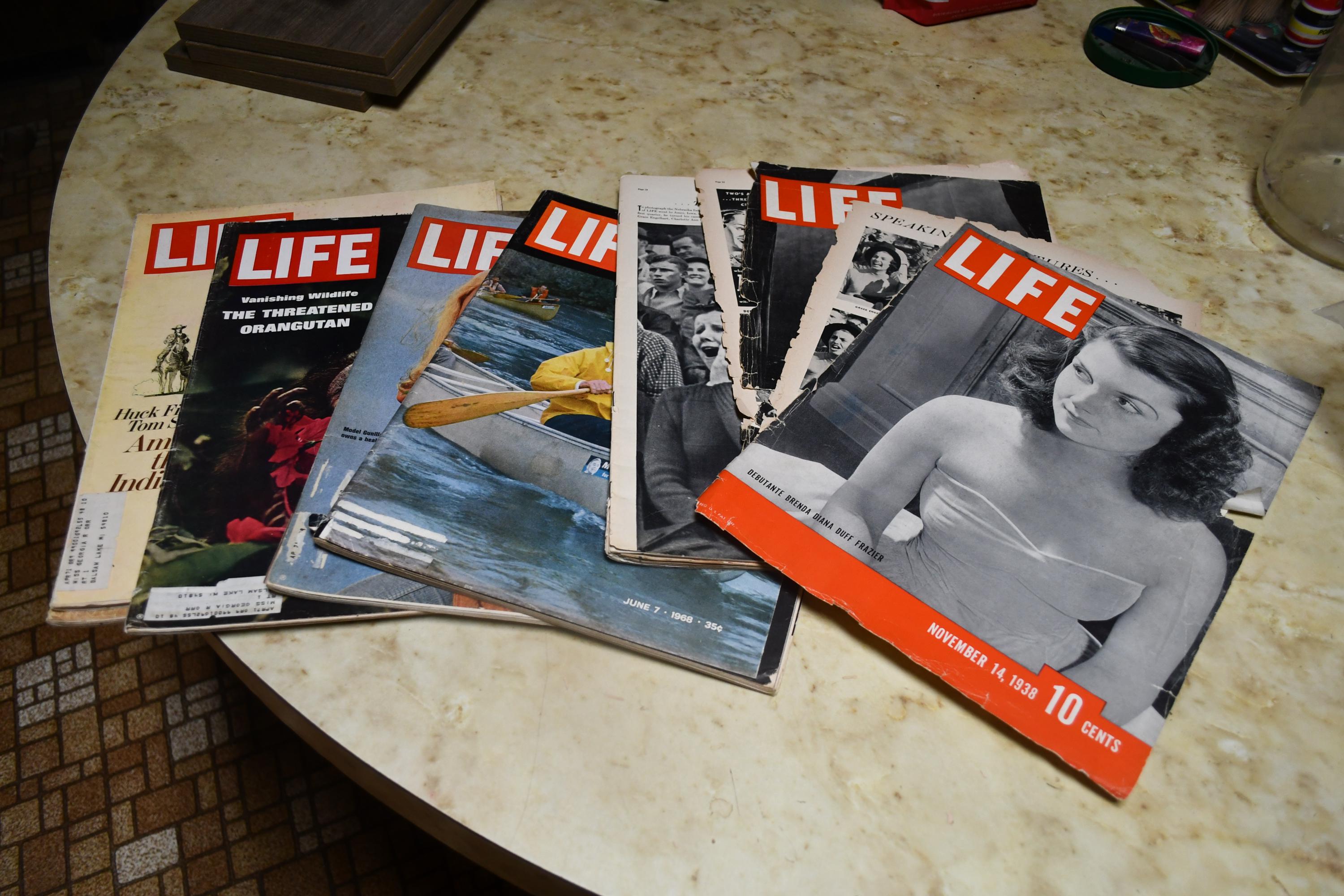 Vintage Time Magazines - Etsy Canada