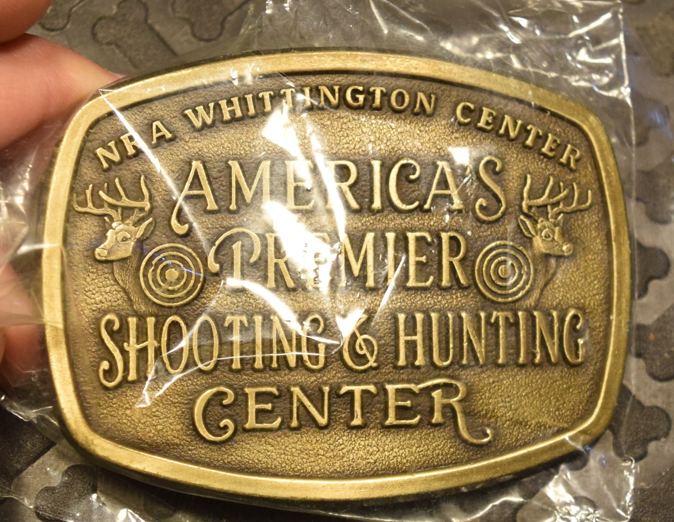 BOUCLE DE CEINTURE EN MÉTAL VINTAGE NRA WHITTINGTON CENTER