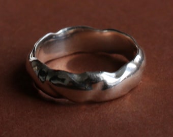 Wide Sculptural Wave Ring in Sterling Silver – Bold Organic Statement Ring