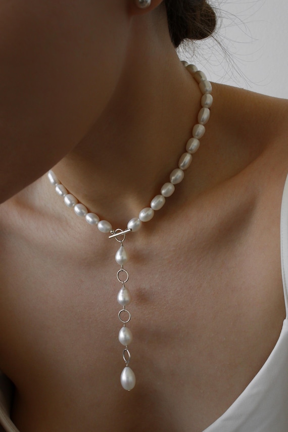 【TATIANA】(silver925) Delicate Pearl Y Chain Necklace Delicate Dangle Long Pearl Y Necklace. Minimalist Bridal