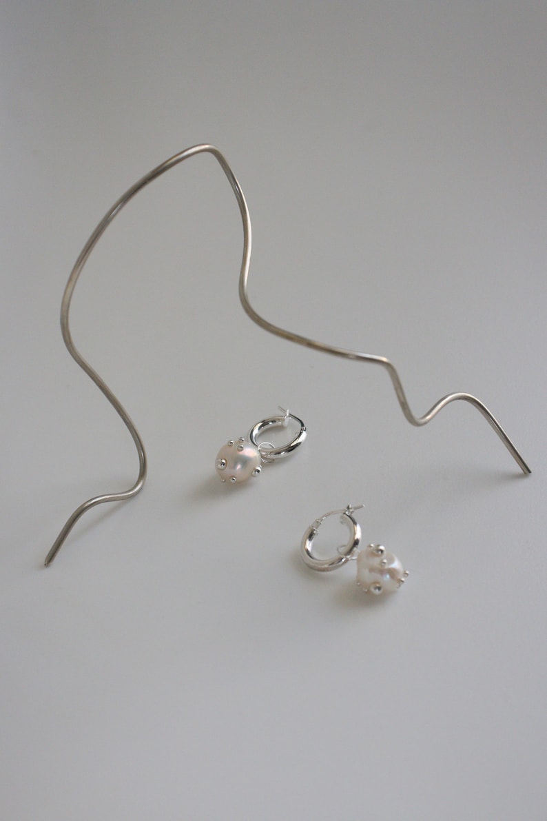 Freshwater Pearl Dainty Hoop Earrings Inlayed 925 Sterling Silver Drops image 5