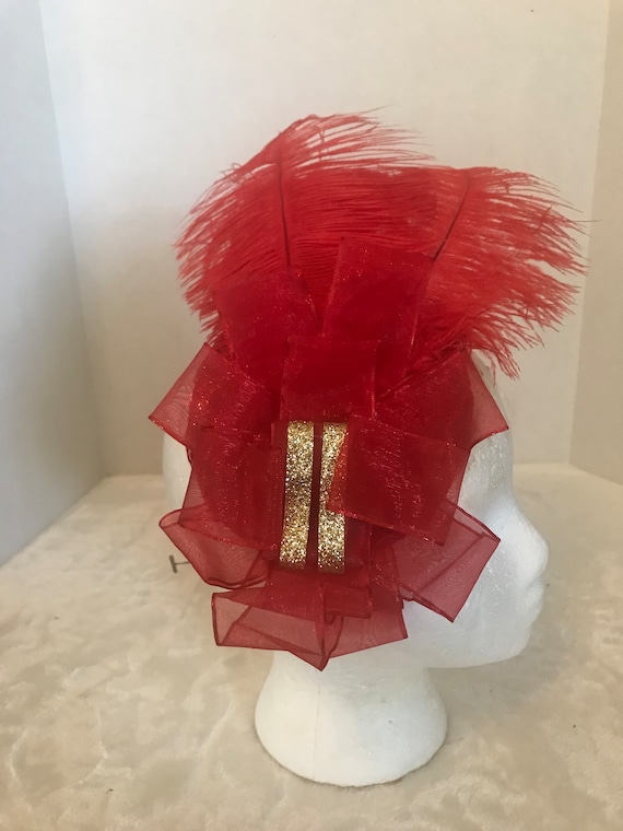 Tia T-Hat