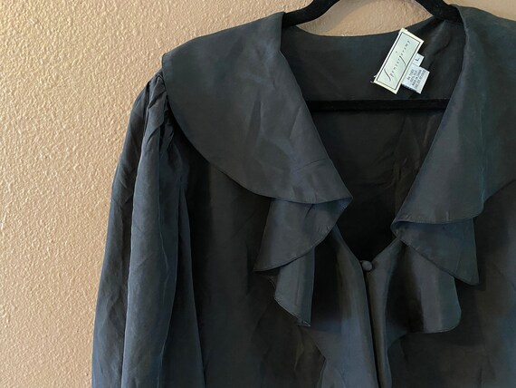 Vintage Spenser Jeremy 100% Silk Black Ruffle Blou