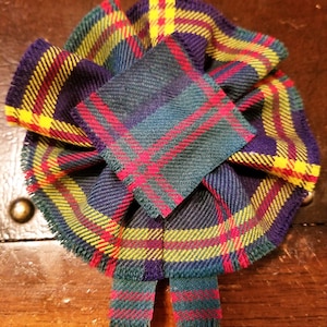 Marines USA, Leatherneck Tartan, Scottish Blossom, Tartan Rosette to display pin, broach or family clan badge.