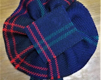 Home / Hume Modern Tartan as Scottish Blossom, Wool Tartan Rosette to display pin, broach or family clan badge.