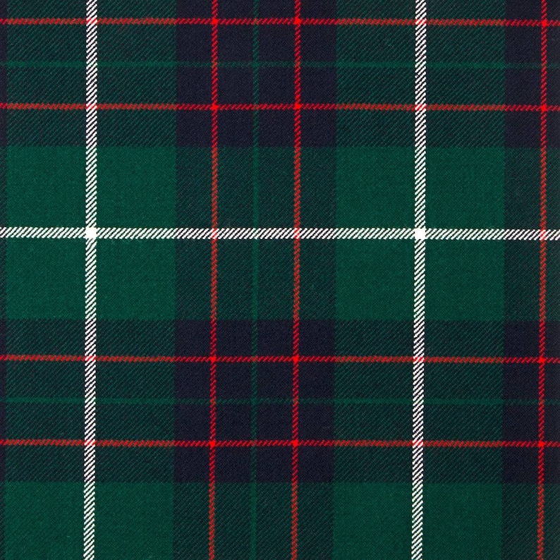 MacIntyre Hunting Modern Tartan Wool Tartan Rosette to display pin broach or family clan badge. Scottish Blossom