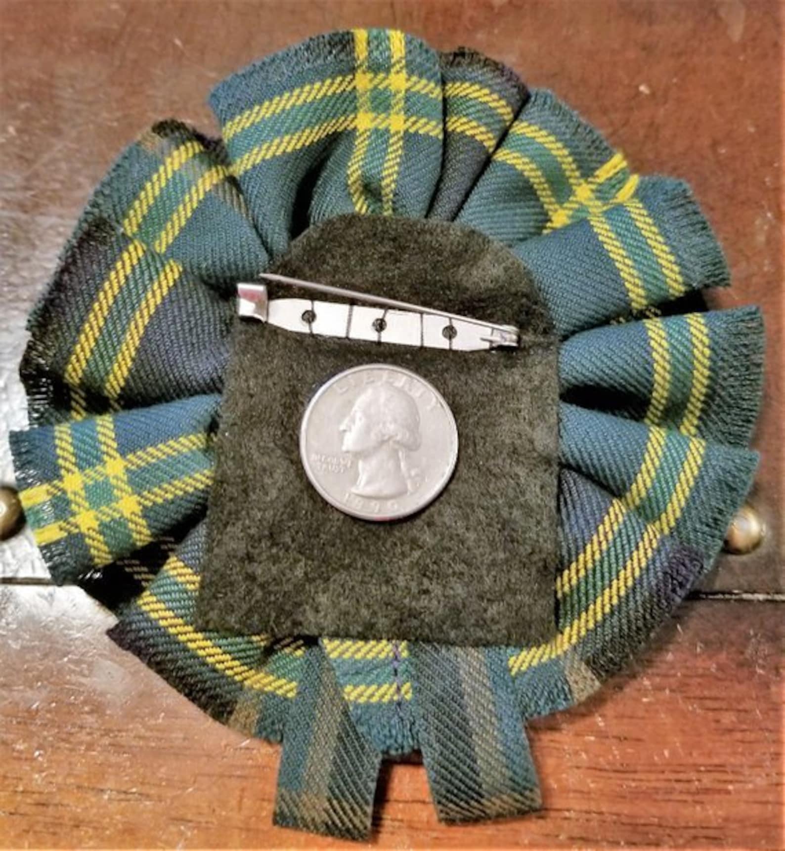 Campbell of Cawdor Ancient Tartan Crest Christmas Ceramic Ornament