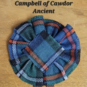 Campbell of Cawdor Ancient Tartan as Scottish Blossom, Wool Tartan Rosette to display pin, broach or family clan badge.