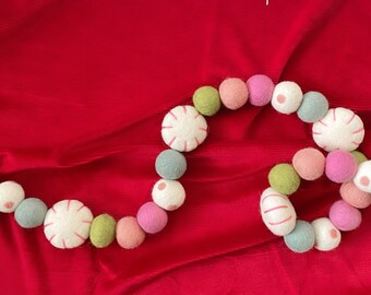 Christmas Peppermint Garland, Pink Pom Pom Christmas, Felt Garland, Christmas Decor, Candy Garland, Holiday Banner, Red and white, Reusable
