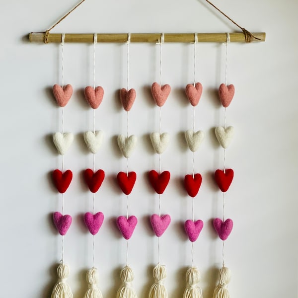 Felt Heart Wall Hanging, Nursery Décor, Bedoom Décor, Girl Room Décor, Wall Hanging, Dorm decor, Decor, Valentines Gift, Baby shower gift