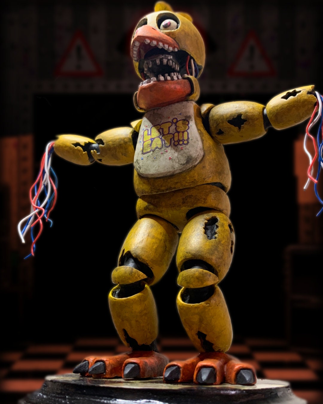 Withered Chica Sculpture FNAF 2 