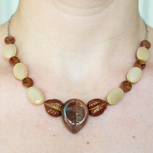Beige and brown button necklace &quot;Coffee beans&quot;, vintage buttons, glass buttons, handamade jewelry, unique jewelry