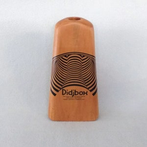 Meditator Didjbox,  didge box, compact didgeridoo, travel didgeridoo, didgeridoo, didgeridu, didjeridoo,  portable didgeridoo, sleep apnea