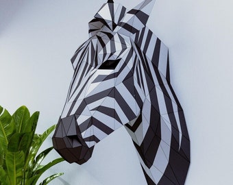 Stunning Wall-Mounted Zebra Sculpture in 3D Polygonal Papercraft Style – Modern, Artistic Home Decor