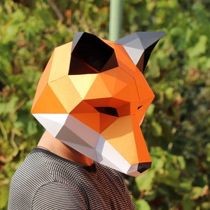Maschera di volpe fai da te, maschera low poly, maschera di carta artigianale, modello PDF maschera 3D, volpe animata, costume 3D fai da te, costume per bambini, poligonale, maschera di animale
