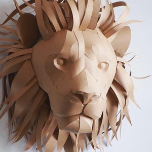 Lion Wall Head – Paper Craft Template for DIY Bold Wall Decor