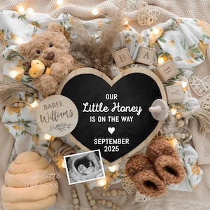 Digital Spring Pregnancy Announcement Social Media, Gender Neutral Baby, Editable Template Our Little Honey Is On The Way, Little Bee