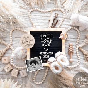Digital St Patricks Anuncio de embarazo Redes sociales, Little Lucky Charm Gender Neutral Baby, Editable DIY Template, Shamrock Wood Beads
