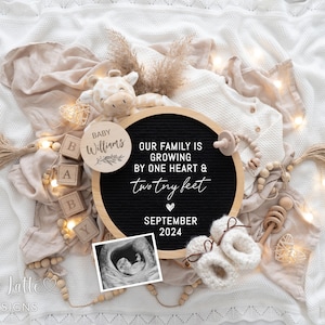 Pregnancy Announcement Template, Baby Announcement Digital, Editable Template, Instant Download, Gender Neutral Baby Reveal, Giraffe Baby