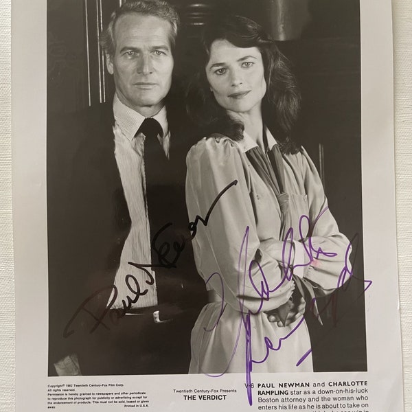 Paul Newman y Charlotte Rampling firmaron una foto autografiada de "El veredicto" vintage brillante de 8 x 10 - COA de por vida