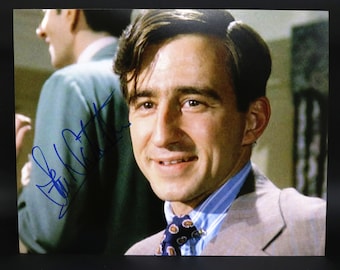 Sam Waterston Signed Autographed Glossy 11x14 Photo - COA Matching Holograms
