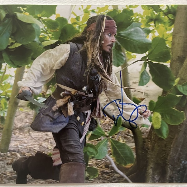 Foto brillante de 8 x 10 "Piratas del Caribe" autografiada por Johnny Depp - COA de por vida