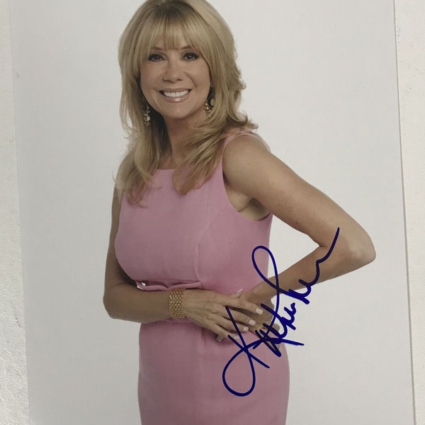 Kathie Lee Gifford Signed Autographed Glossy 8x10 Photo - Lifetime COA