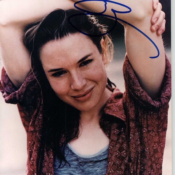 Renee Zellweger Signed Autographed Glossy 8x10 Photo - COA Matching Holograms