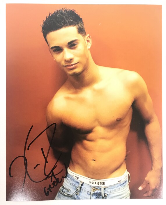 Hector David Jr. Signed Autographed Glossy 8x10 Photo COA - Etsy