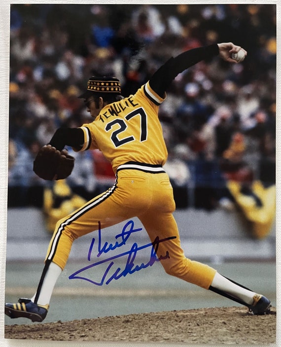 Kent Tekulve Signed Autographed Glossy 8x10 Photo Pittsburgh