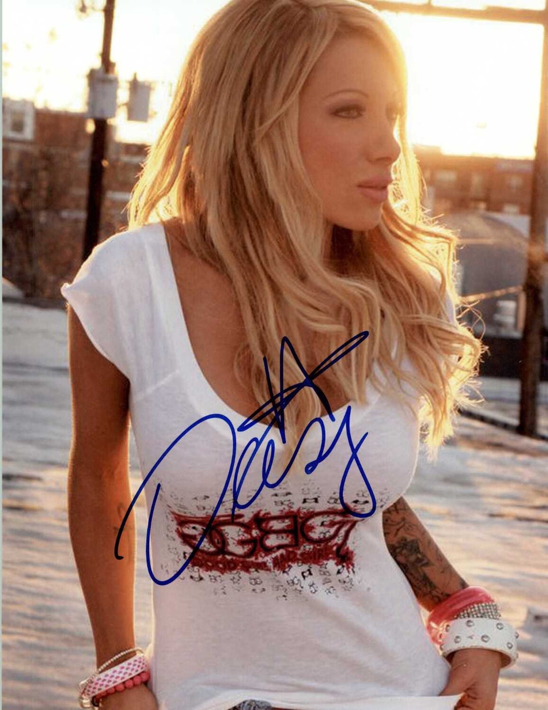 Daisy De La Hoya Signed Autographed Glossy 8x10 Photo Lifetime COA - Etsy