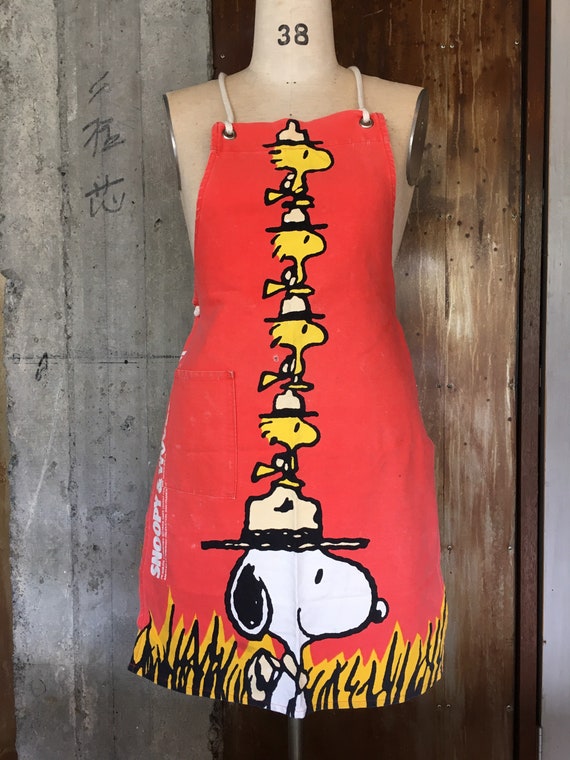 Vintage 80s snoopy apron