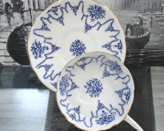 Tasse à thé et soucoupe Coalport vintage à motif bleu, porcelaine tendre. Angleterre