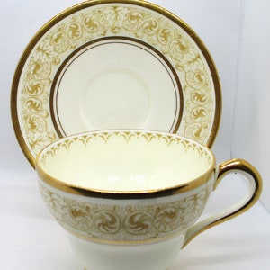 Vintage Chelsey Teacup and Saucer. Bone China. England - Etsy