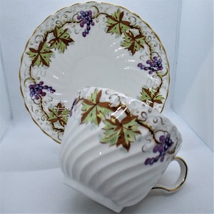 Vintage Aynsley Teacup and Saucer. Bone China. England