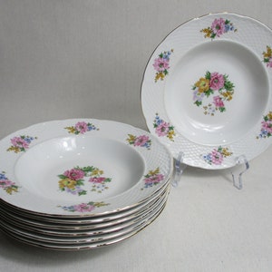 Vintage T.K. Thun Country Garden Set med 7 soppskålar. Tjeckoslovakien