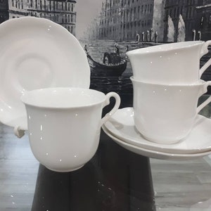 Vintage Set Tuscan 3 cups and saucers. Bone China. England. Mint condition