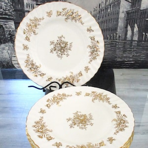 Minton Set of 6 Dinner Plates Marlow Gold Pattern. England 10 1/2&quot;