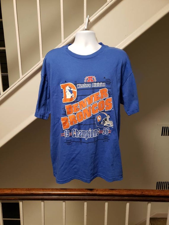 1996 Denver Broncos Logo 7 Graphic T-shirt