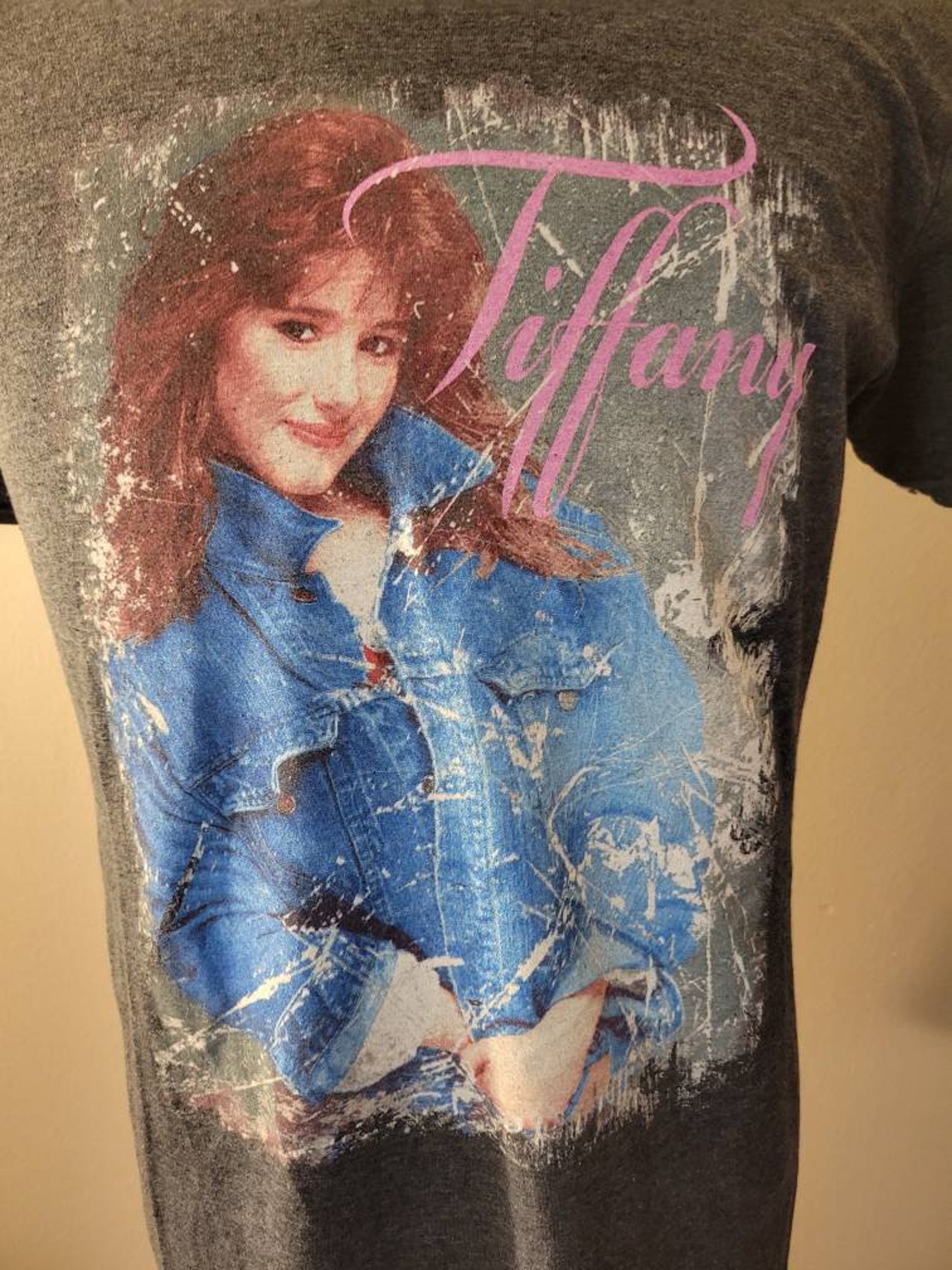 Tiffany 80's Pop Idol Tour Medium T-shirt | Etsy