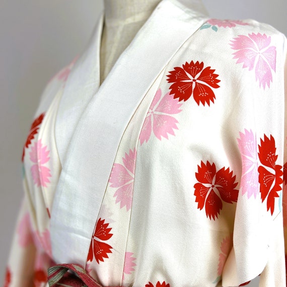 japanese antique kimono flower pattern kimono rob… - image 2