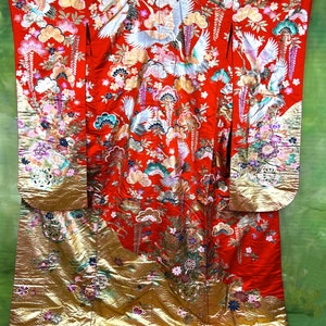 japanese wedding kimono, Japanese gorgeous bridal kimono,uchikake red kimono with gold painting crane and flower,free shipping