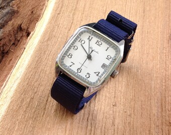 Men's Wrist Watch,vintage watch,Soviet watch,USSR Watch,mechanical watch