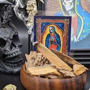 Santa Muerte - Carte de prière païenne Notre-Dame de la Sainte-Mort + Bâtons d'encens Palo Santo Carte de bénédiction de la Santissima pour vénération d'autel