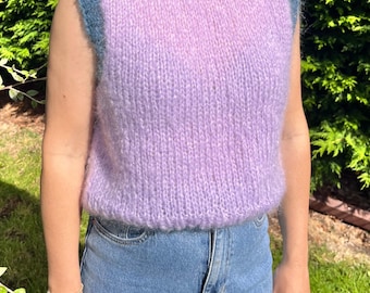 Débardeur lilas en mohair - Bordure en jean, doux et fait main