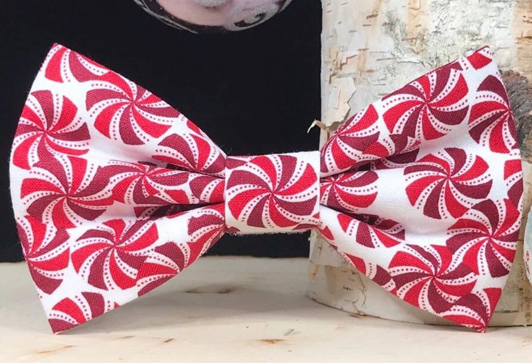 Bow Tied Holiday Candy Cinch Cuff main image 0