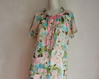 Pink and Green Floral Retro Vintage Bed Robe Fluttery Nightdress Nightie Sleepwear